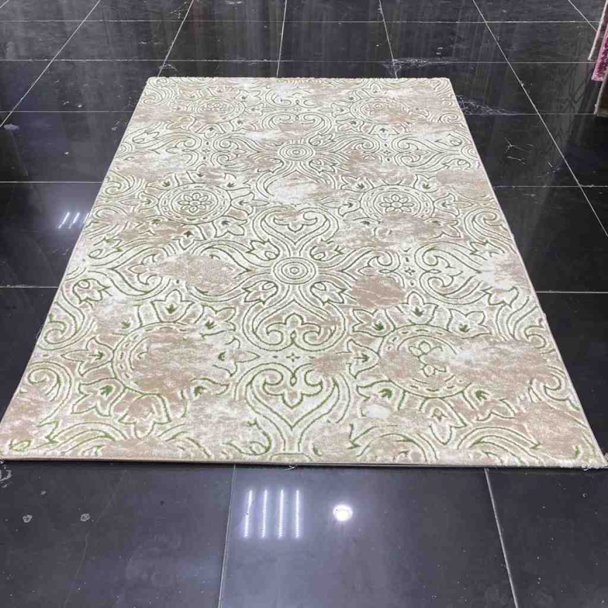 سجاد تركي سفير  160 بيج و اخضر