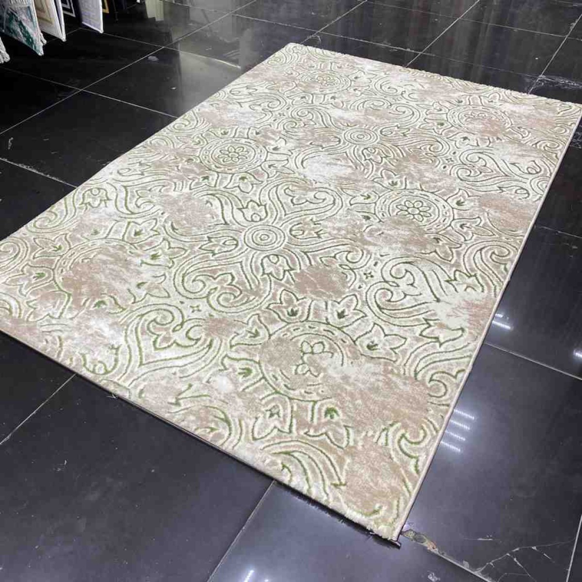 سجاد تركي سفير  160 بيج و اخضر