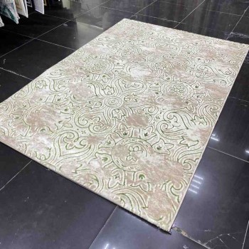 سجاد تركي سفير  160 بيج و اخضر