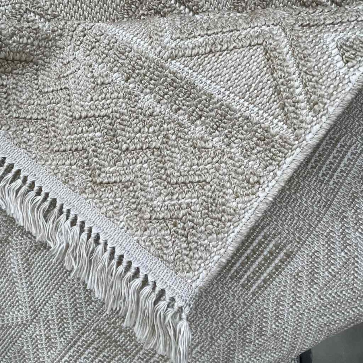 سجاد خيش ماجستيك تركي 08642B بيج غامق مقاس 80*150