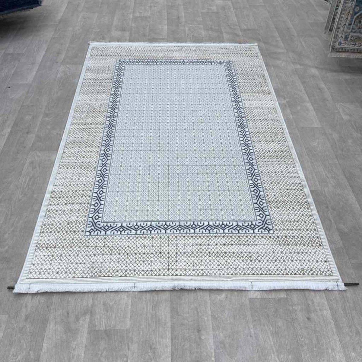 سجاد تركي رانا تركي 1102A كريم ازرق مقاس 250*350