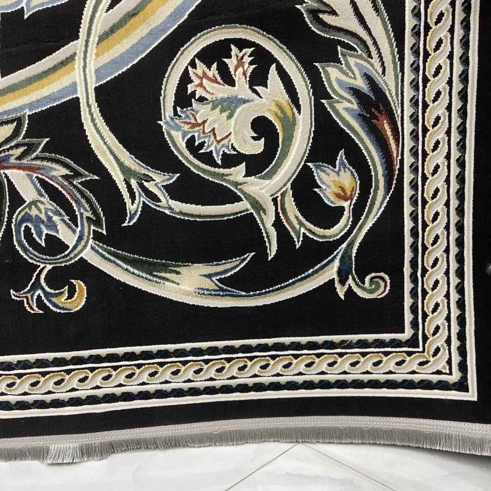 سجاد سفير تركي SRC03A اسود مولتي مقاس  300*400