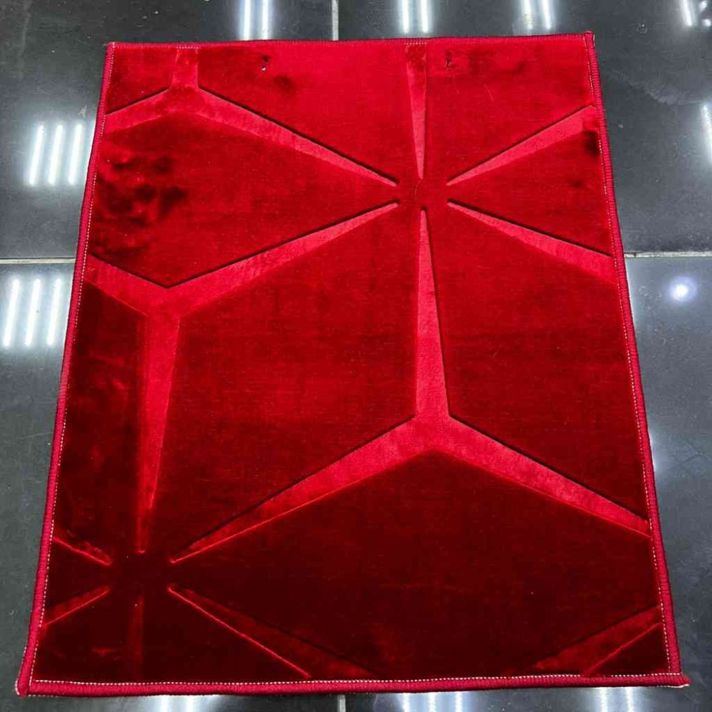 موكيت صيني عانم نقشه مرسديس احمر 08 100*100 موكيت صيني عانم نقشه مرسديس احمر 08 100*100