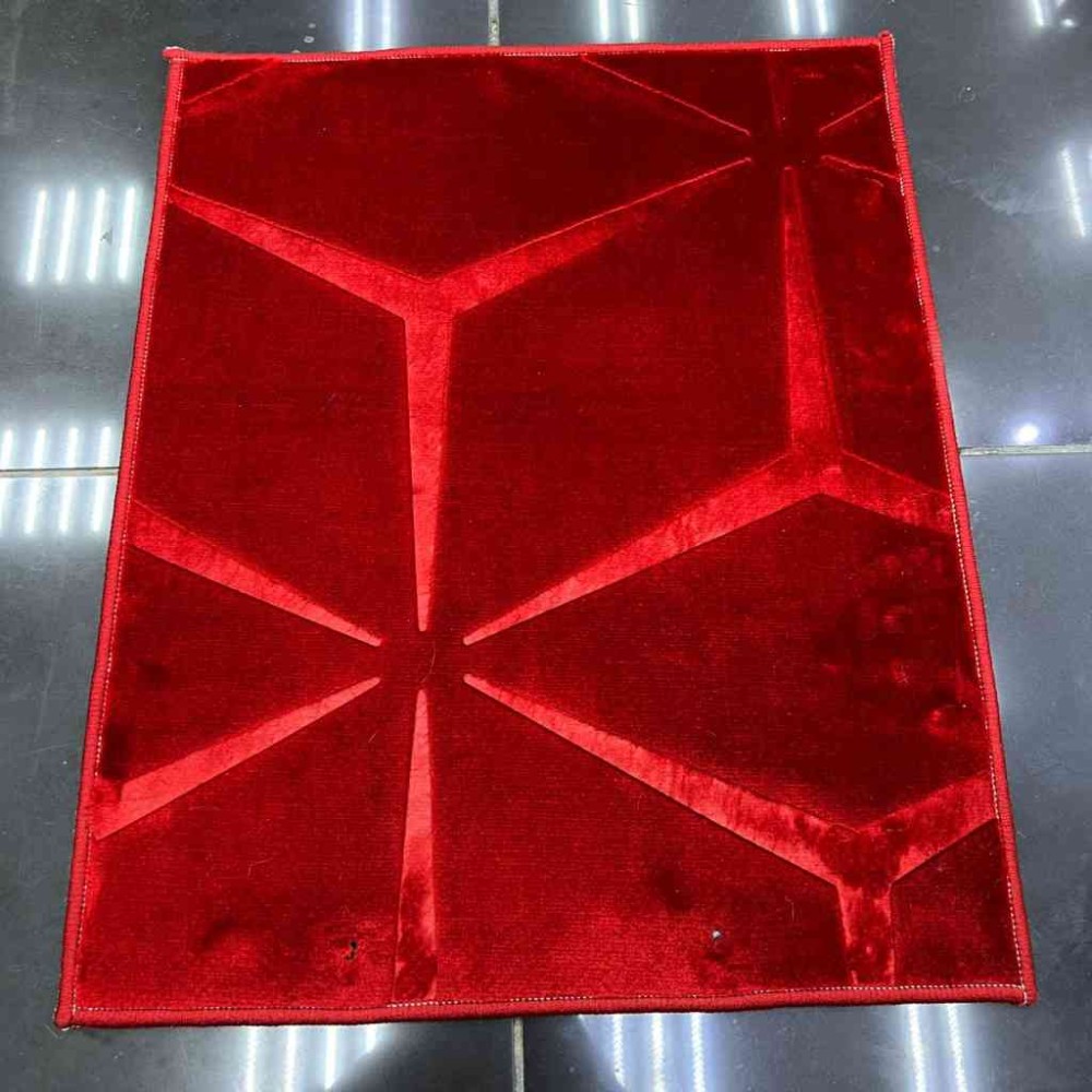 موكيت صيني عانم نقشه مرسديس احمر 08 100*100 موكيت صيني عانم نقشه مرسديس احمر 08 100*100