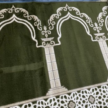 سجاد صلاة احمر 1.25*500 سم اخضر
