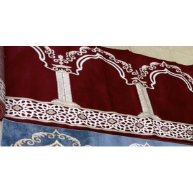 سجاد صلاة احمر 1.25*500 سم احمر