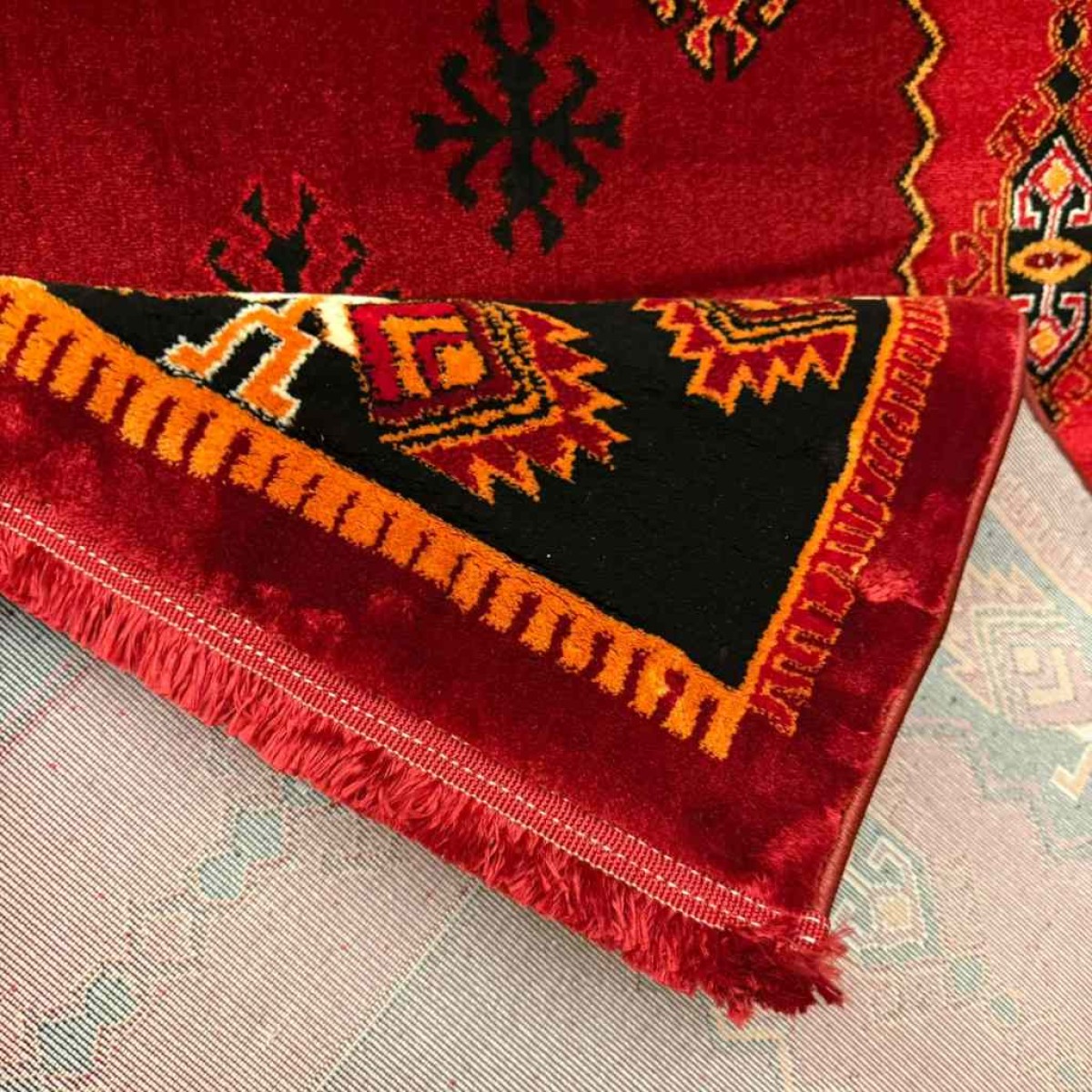 سجاد تركي بخارى سوبر افغاني RFG4520 احمر مقاس 200*300