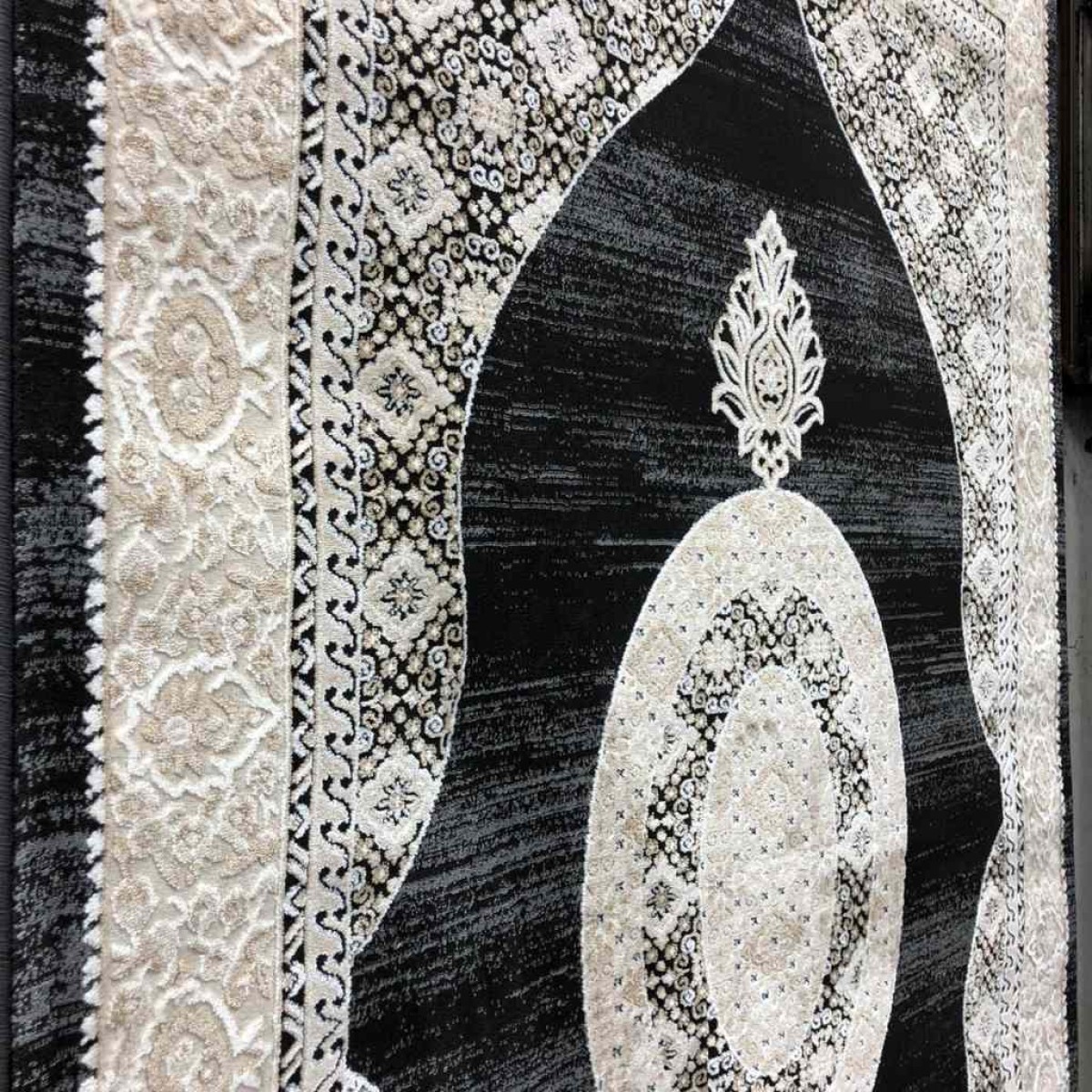 سجاد تركي ماجستيك 5588 اسود