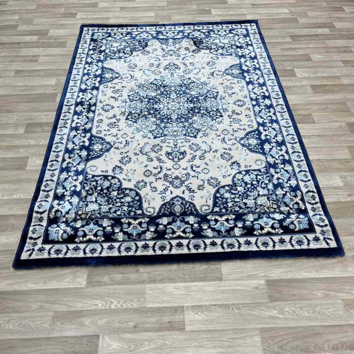 سجاد دايموند الماس تركي 10872A لون كحلي مقاس 300*400