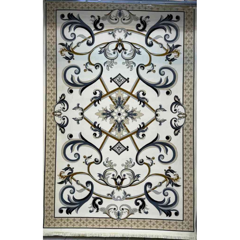 سجاد إيراني درجة أولى سجاد فاخر مصنوع بدقة عالية من أفضل أنواع الصوف والحرير الون كريم مقاس 400*600