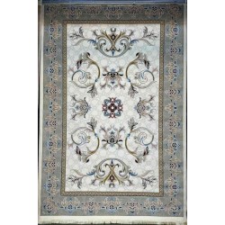 سجاد إيراني درجة أولى سجاد فاخر مصنوع بدقة عالية من أفضل أنواع الصوف والحريرنقشه ملكي الون كريم رصاصي مقاس 400*500