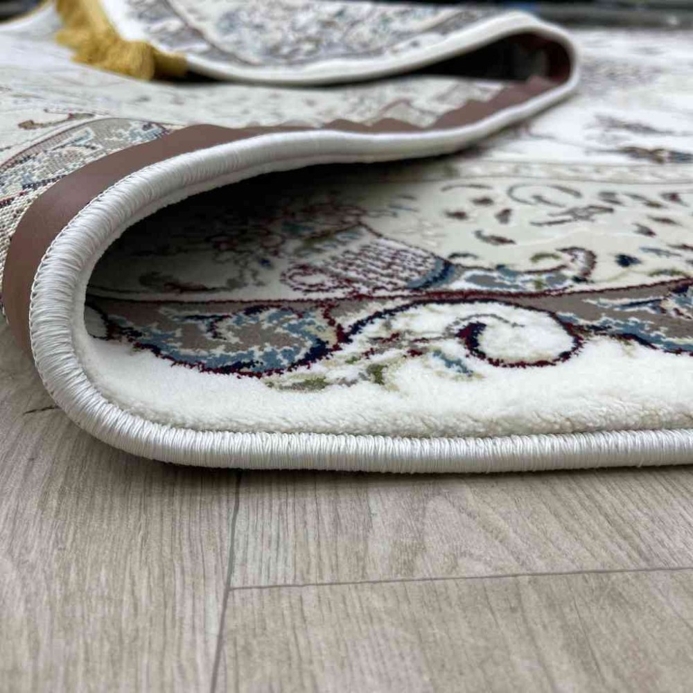 سجاد تركي تبريز كلاسيك سميك ناعم 2767B ابيض مقاس 500*800