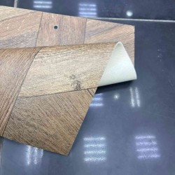 فينيل بلجيكي باركية بلاستيك بديل الباركية كويرسيا 442L فينيل بلجيكي باركية بلاستيك بديل الباركية كويرسيا 442L