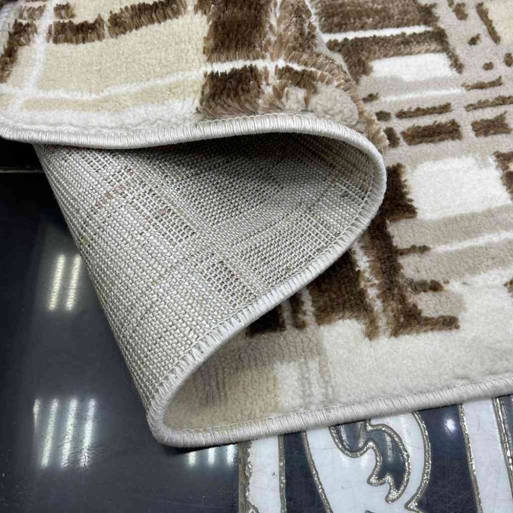 موكيت ستايل 5 نقشه DN07A تركي تناسب جميع الفرف لون بيج و بني