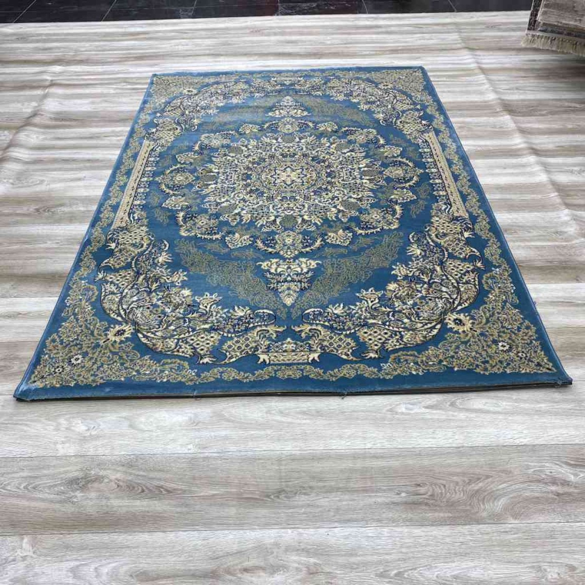 سجاد كلاسيك شيراز AA326c سماوي 50*80 سجاد كلاسيك شيراز AA326c سماوي 50*80