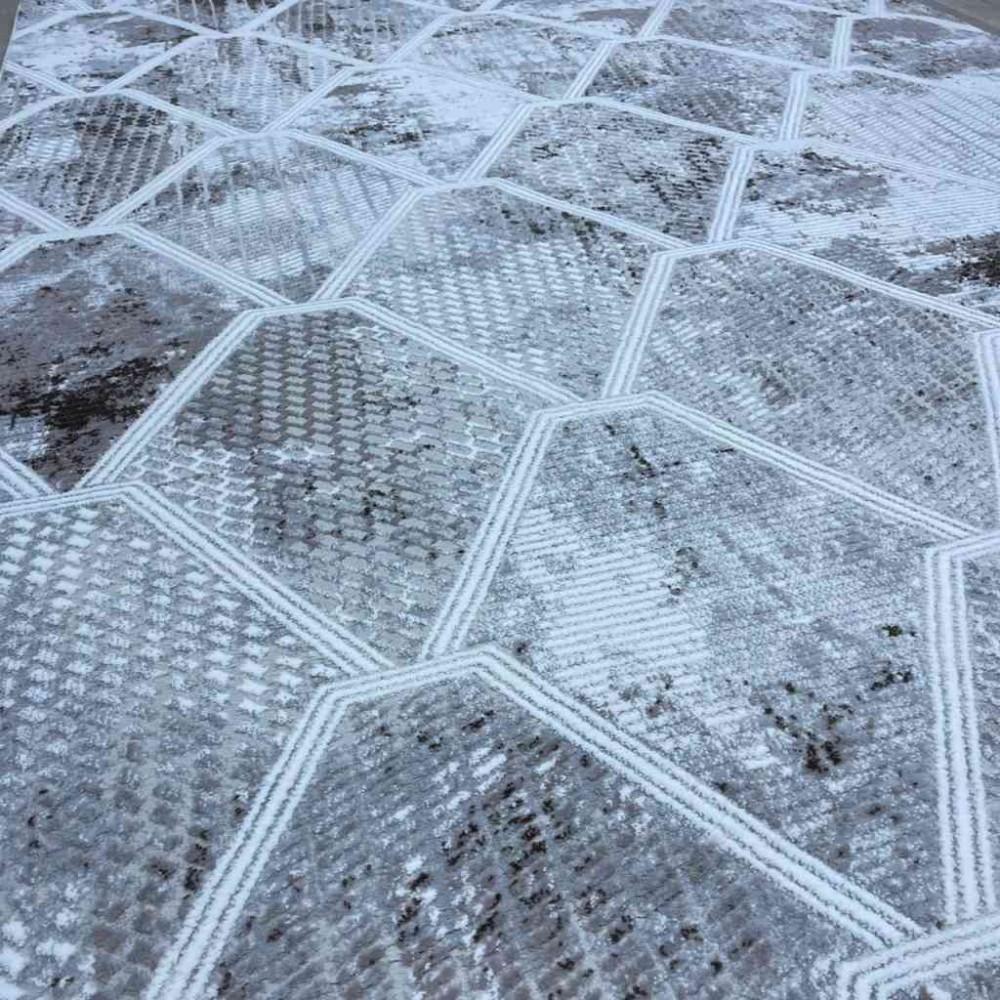 سجاد تركي موطو 051940 بني درجة اولا مقاس 150*220