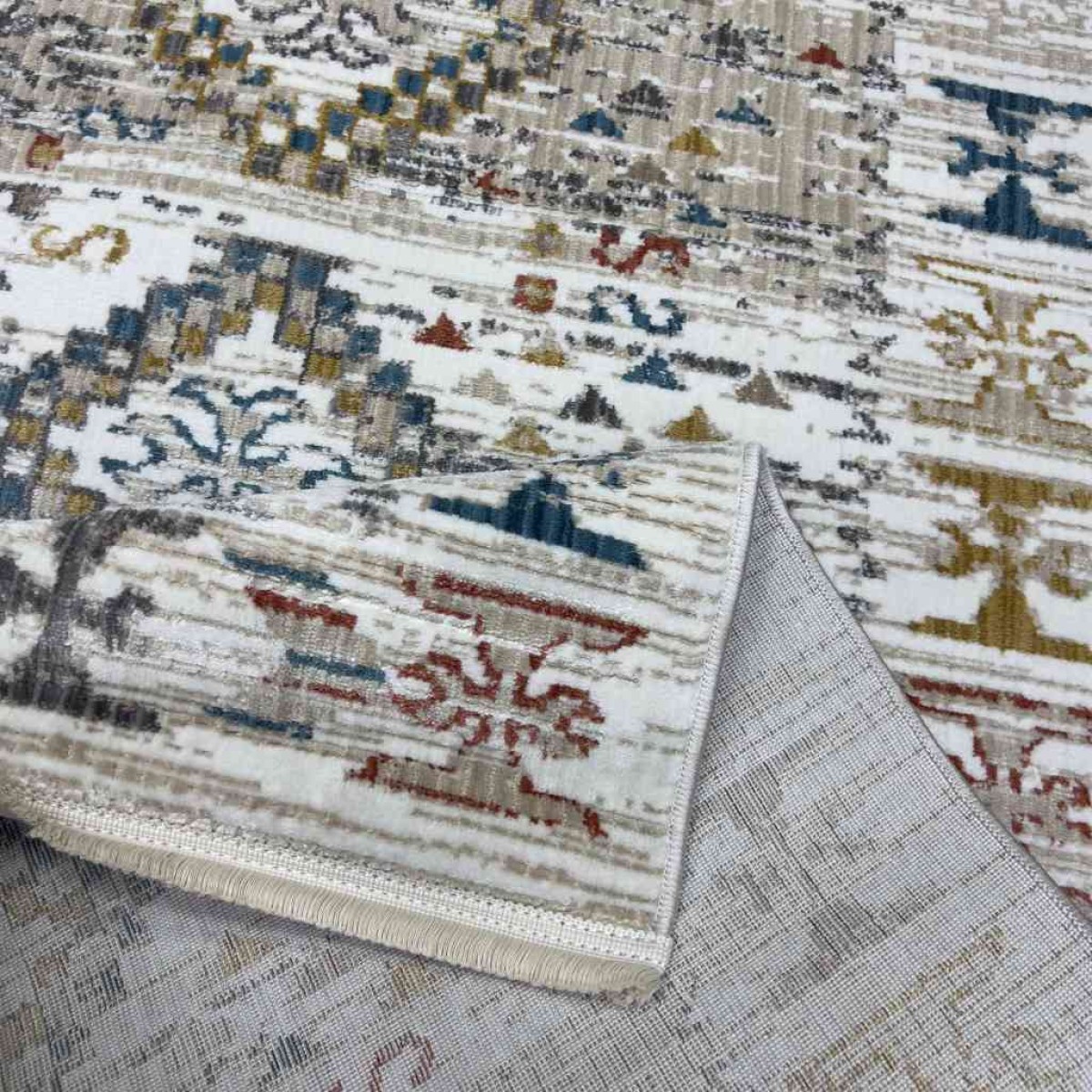 سجاد بوهيمي تركي فينتج B0024C لون ابيض بيج مقاس 150*230