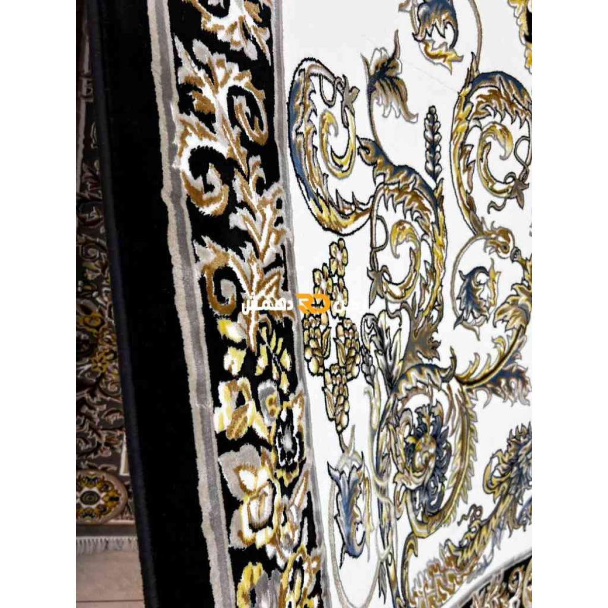 سجاد تركي طوكيو نقش ايراني B061B لون اسود مقاس 400*600