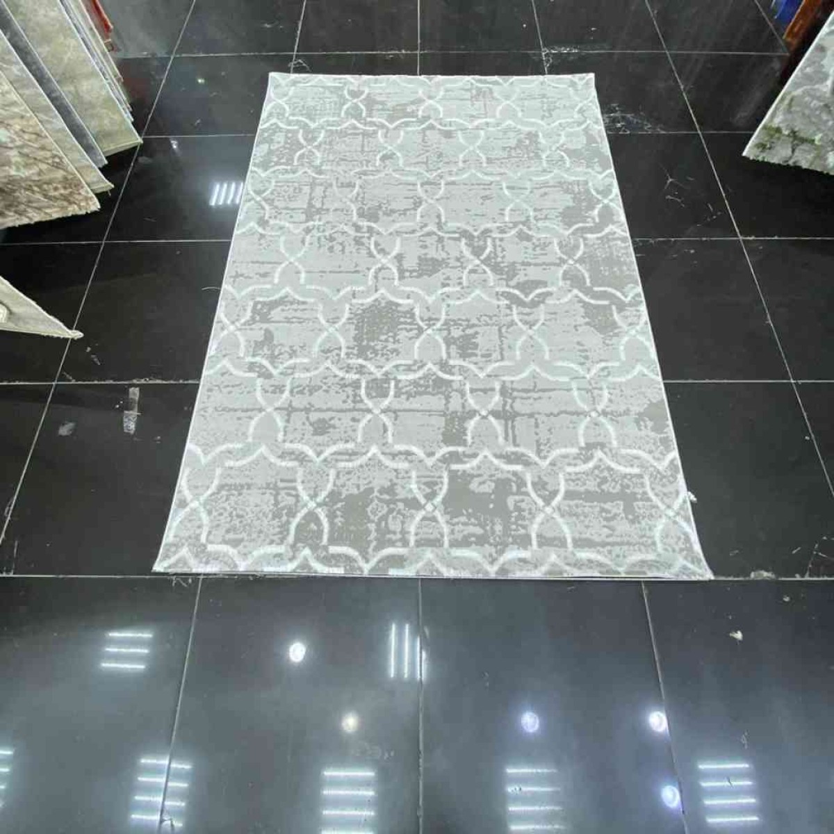سجاد لاكوست بلغاري 257 رصاصي