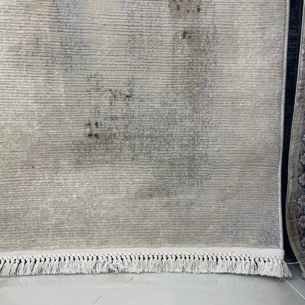سجاد تركي مودرن لافيش 37842A كريم رصاصي مقاس 50*80