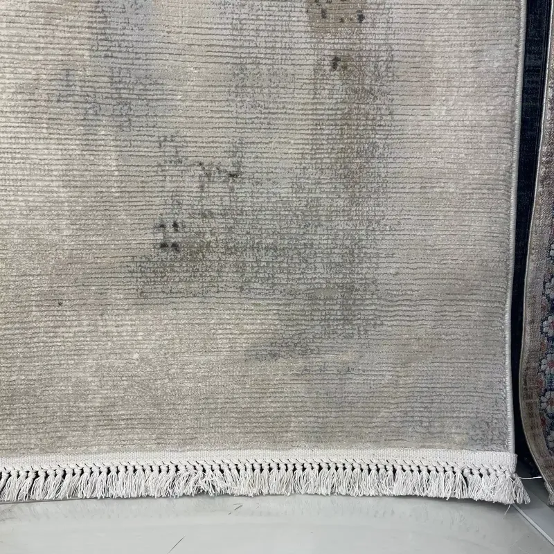 سجاد تركي مودرن لافيش 37842A كريم رصاصي مقاس 50*80