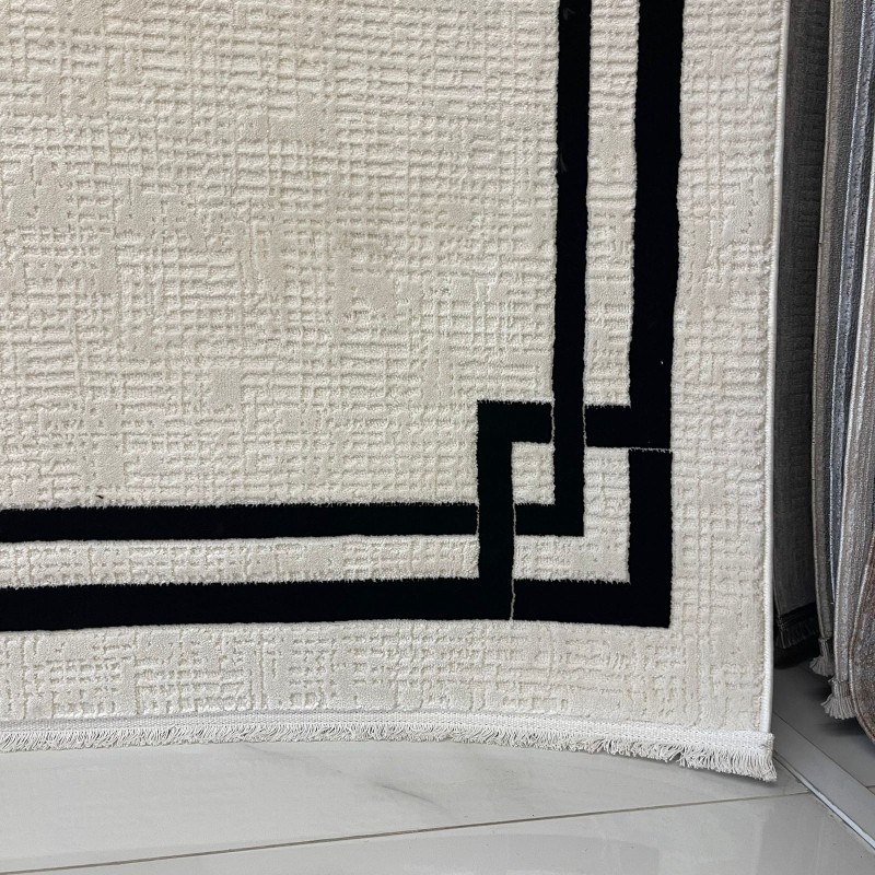 سجاد تركي اطار برواز فيكتوريا 41307A كريم اسود مقاس 150*220