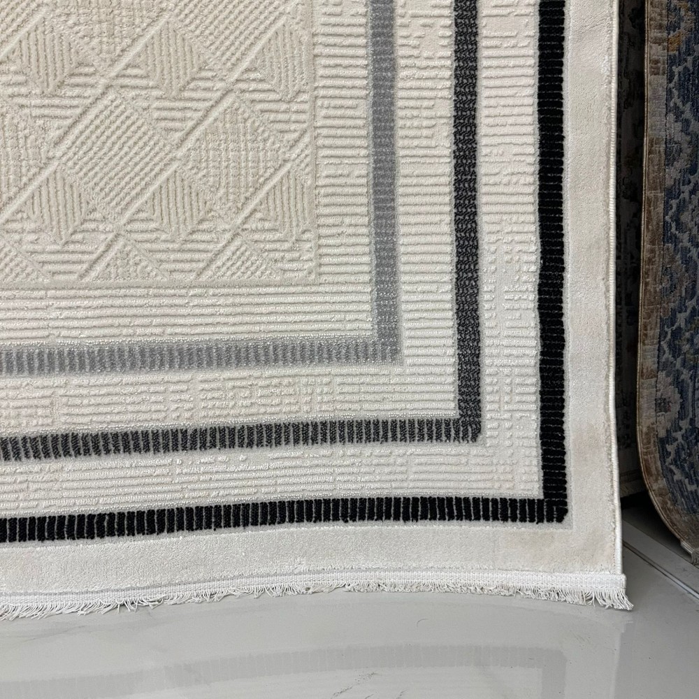 سجاد تركي اطار برواز فيكتوريا 38247A كريم اسود مقاس 80*150 سجاد تركي اطار برواز فيكتوريا 38247A كريم اسود مقاس 80*150