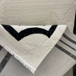 سجاد تركي اطار برواز فيكتوريا 41601A كريم اسود مقاس 150*220 سجاد تركي اطار برواز فيكتوريا 41601A كريم اسود مقاس 150*220