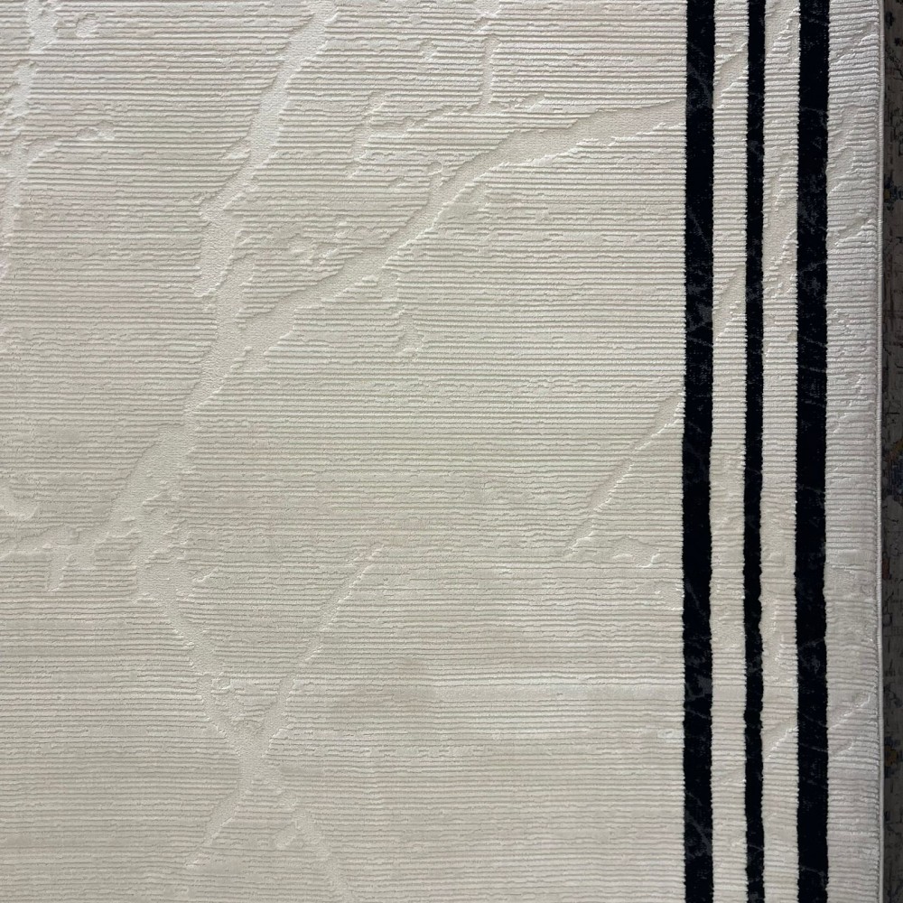 سجاد تركي اطار برواز فيكتوريا 41601A كريم اسود مقاس 150*220