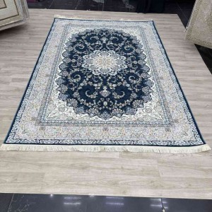 سجاد ايراني عجمي لون سماوي مقاس 250*350