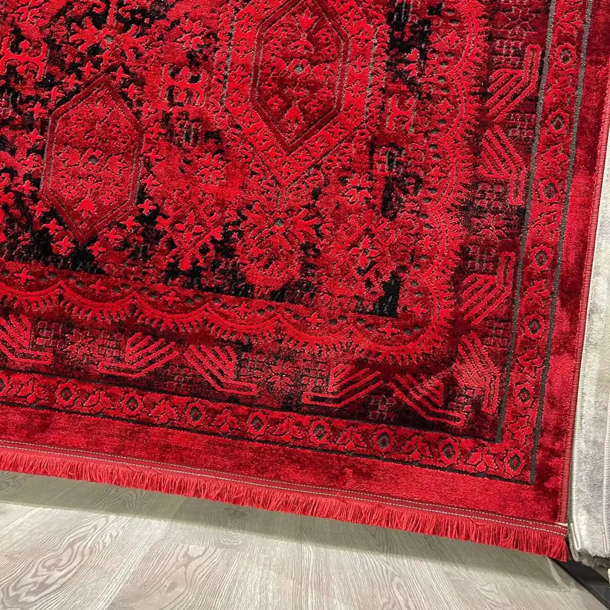 سجاد تركي بخارى قندهار افغاني P1455 احمر غامق مقاس 300*500 سجاد تركي بخارى قندهار افغاني P1455 احمر غامق مقاس 300*500