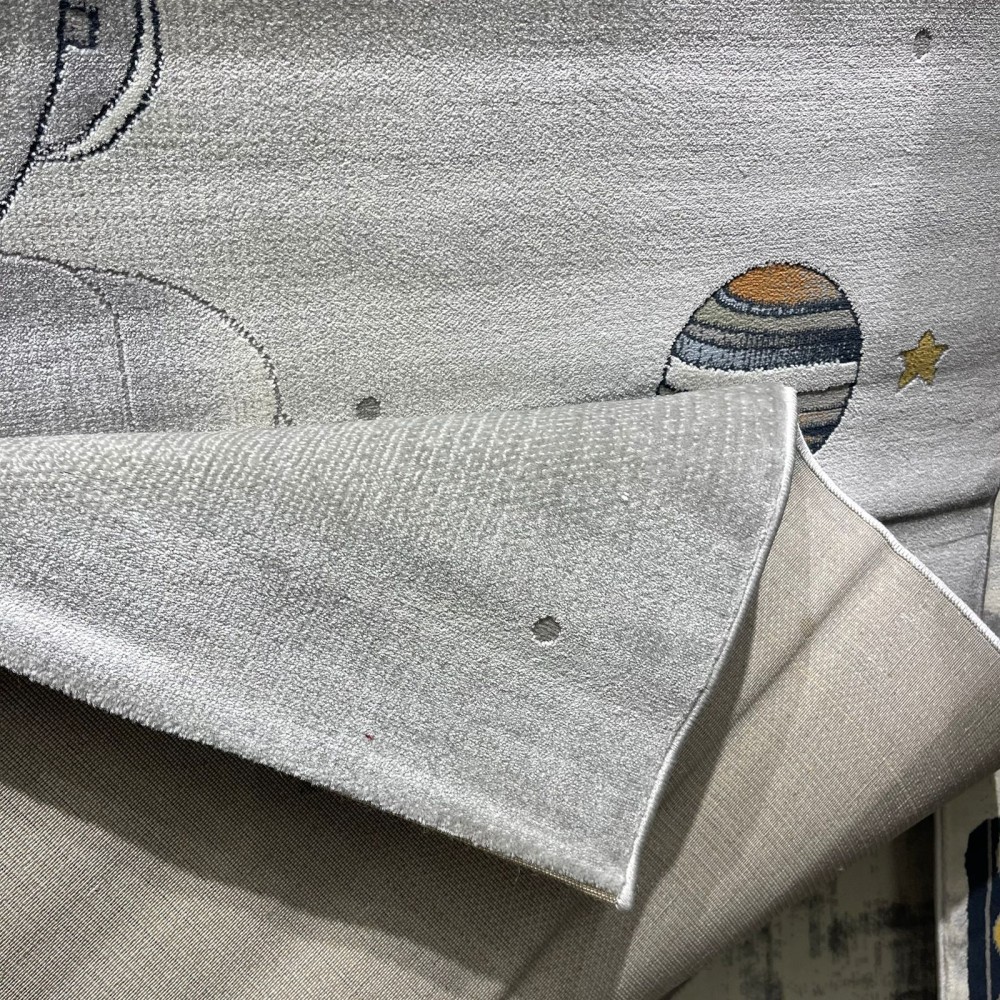 سجاد تركي اطفال كيدز 40683A اللون ابيض رصاصي فاتح مقاس 80*150 سجاد تركي اطفال كيدز 40683A اللون ابيض رصاصي فاتح مقاس 80*150