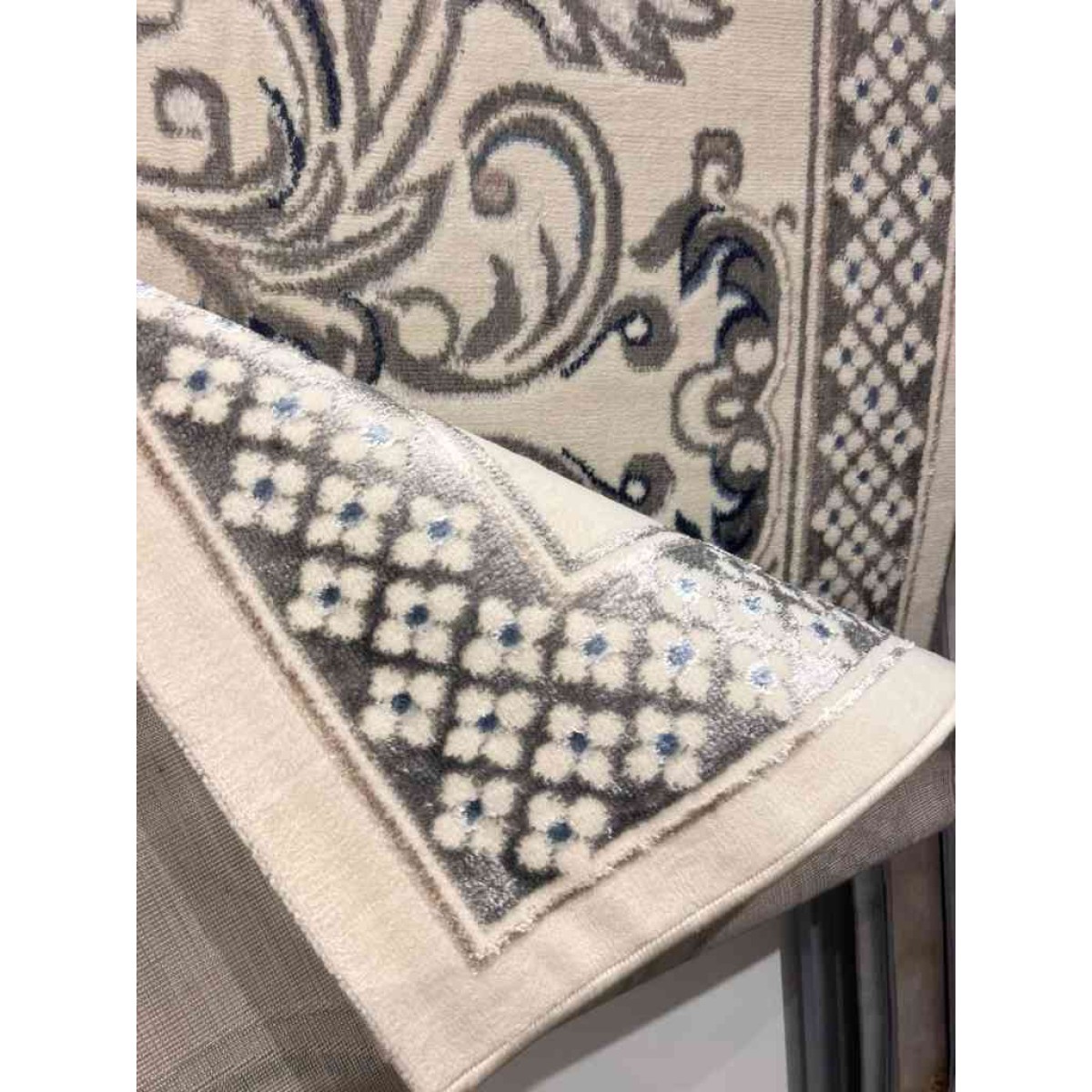 سجاد بانكو تركي 0001A لون رصاصي مقاس 150*220