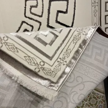 سجاد تركي هيلتون 9668A بيج مقاس 400*600