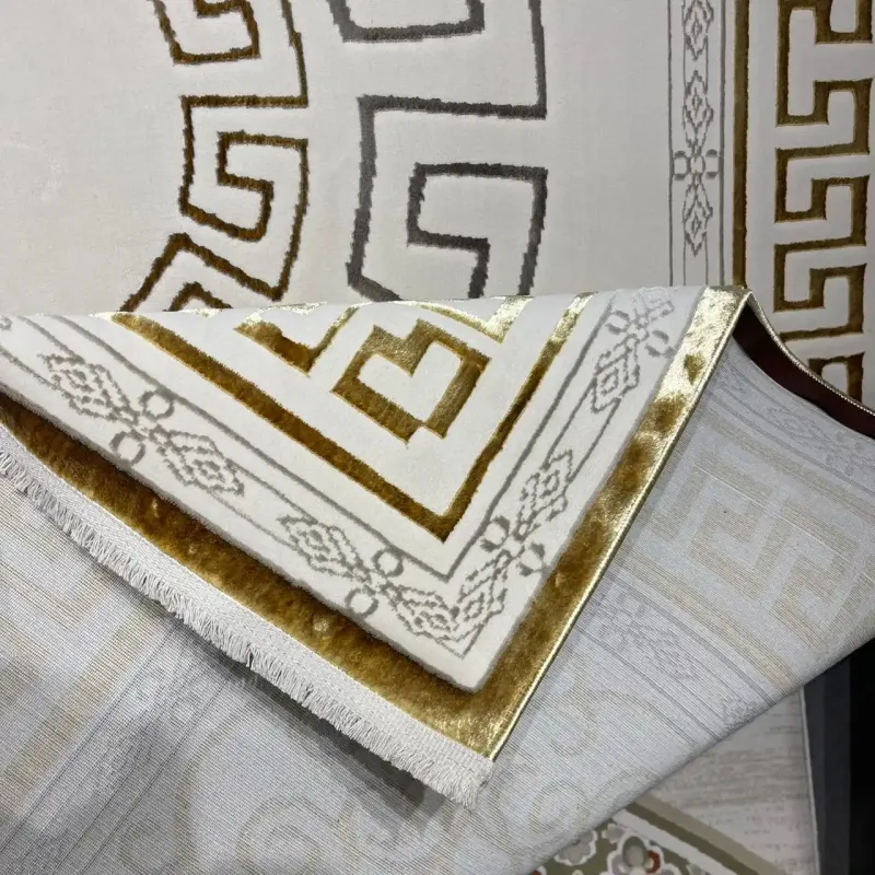 سجاد تركي هيلتون 9668A ذهبي مقاس 400*600