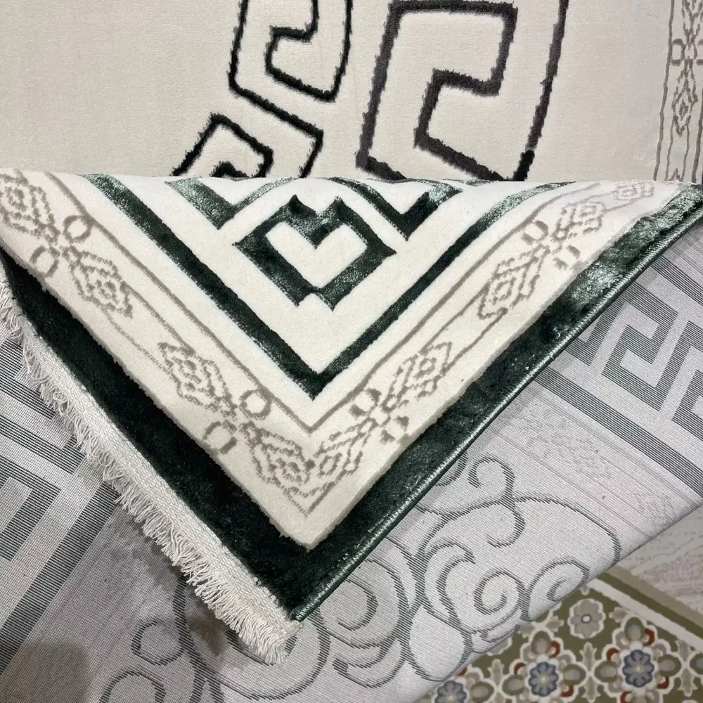 سجاد تركي هيلتون 9668A اخضر مقاس  100*300