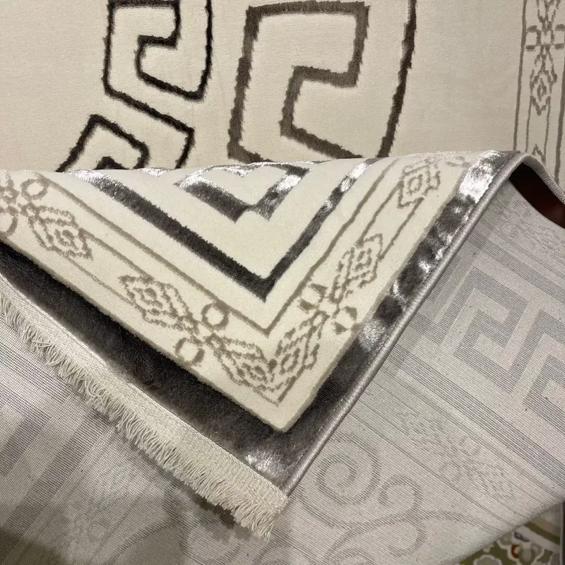سجاد تركي هيلتون 9668A رصاصي مقاس 400*600