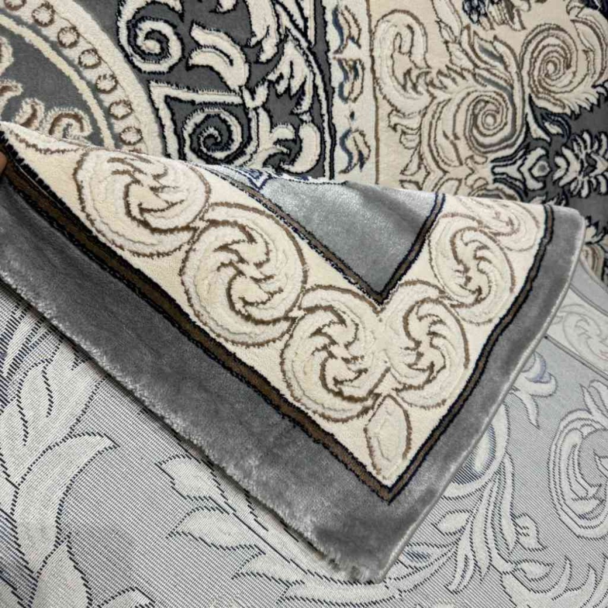 سجاد تركي ياسمين نقش فرنسي 9051A رصاصي مقاس 250*350