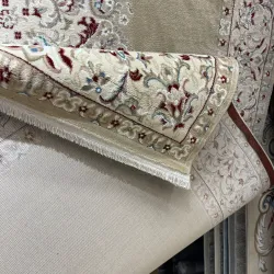 سجاد اصفهان تركي كلاسيك E506B بيج مقاس 50*80 سجاد اصفهان تركي كلاسيك E506B بيج مقاس 50*80