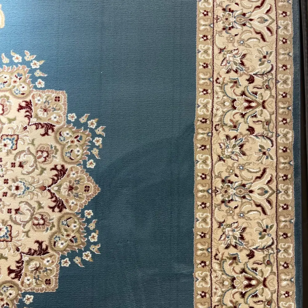 سجاد اصفهان تركي كلاسيك E506B سماوي مقاس 50*80 - اصفهان سجاد تركي كلاسيك