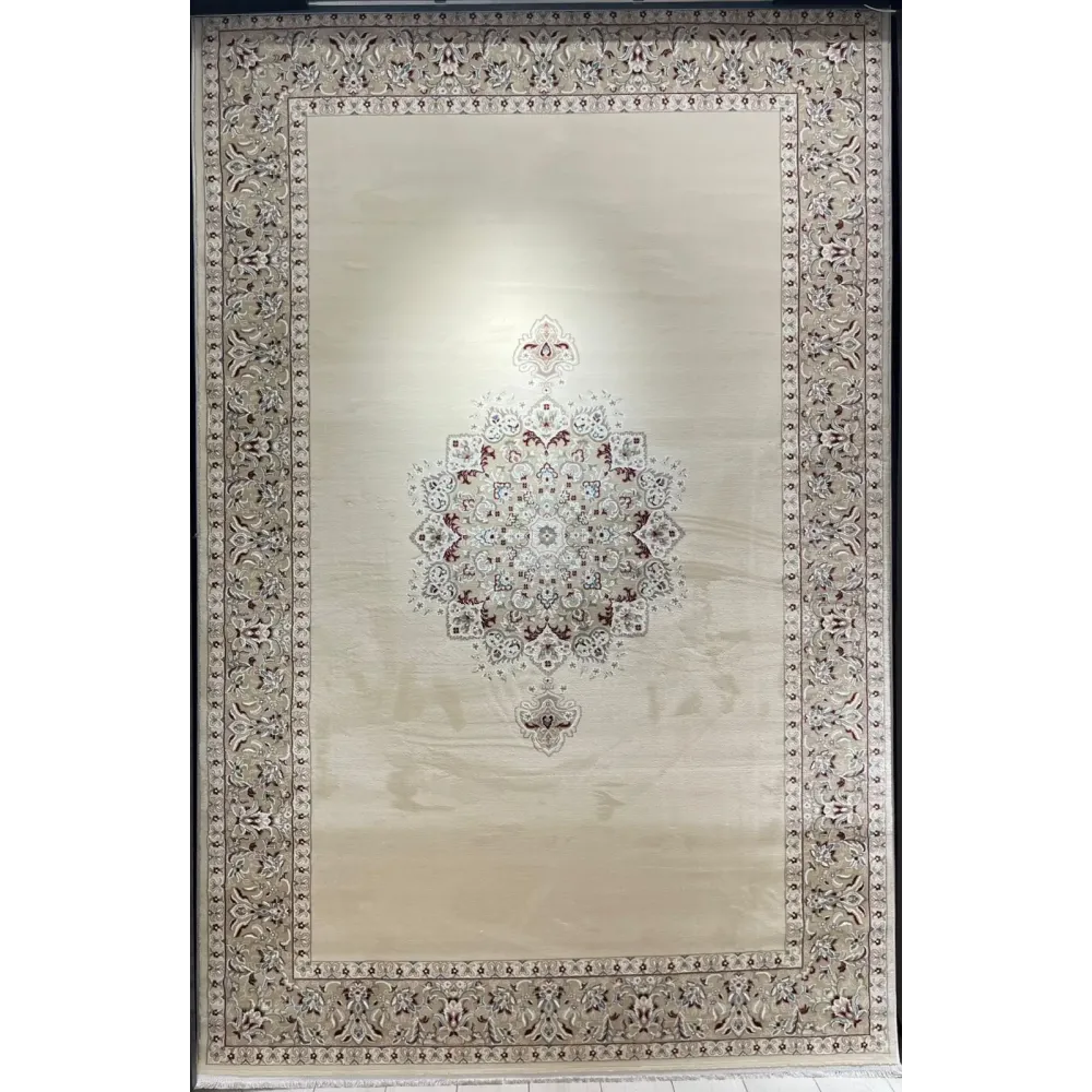 سجاد اصفهان تركي كلاسيك E506B كريم مقاس 50*80 - اصفهان سجاد تركي كلاسيك