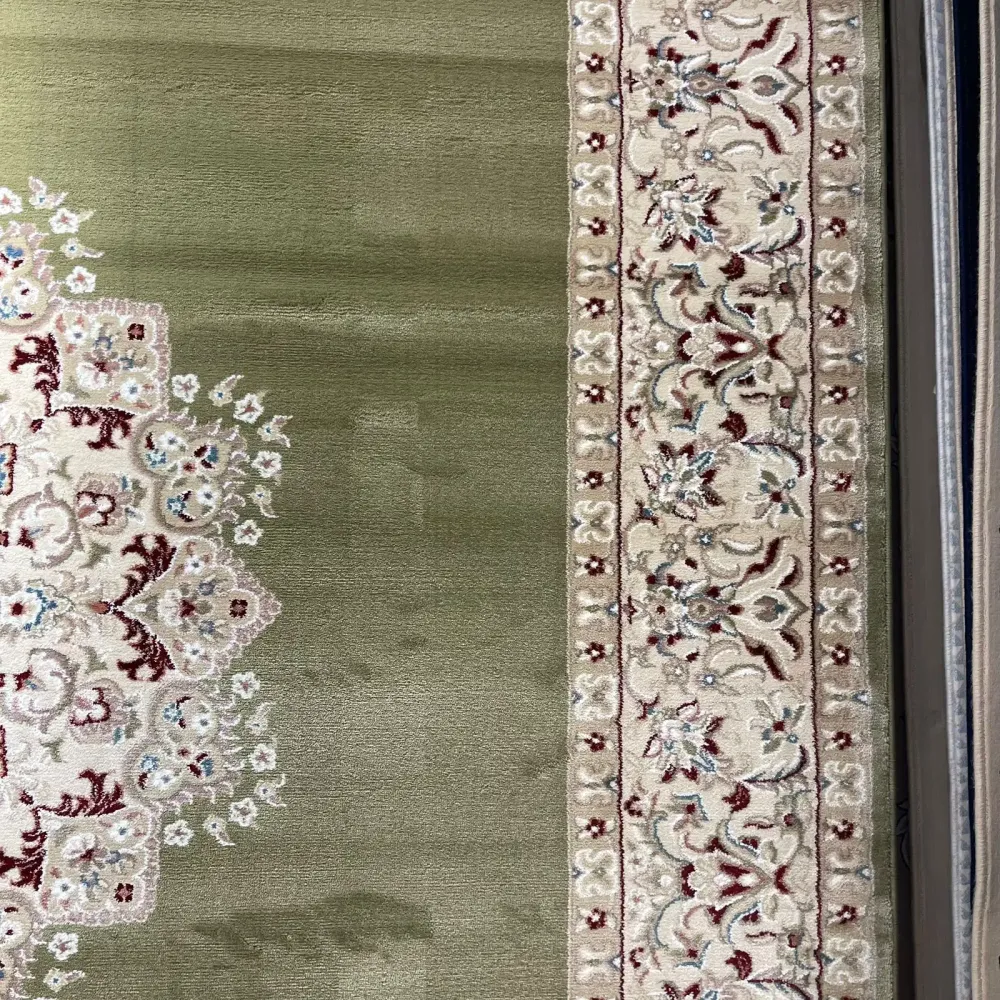سجاد اصفهان تركي كلاسيك E506B اخضر مقاس 50*80 - اصفهان سجاد تركي كلاسيك