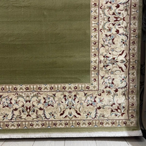 سجاد اصفهان تركي كلاسيك E506B اخضر مقاس 250*350