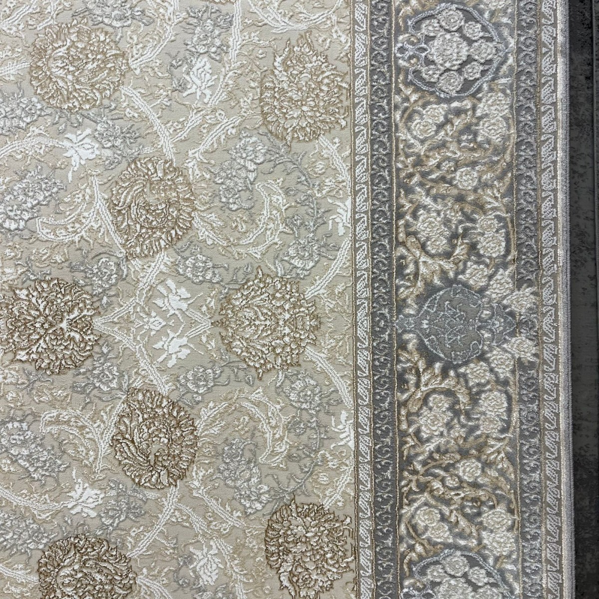 سجاد ميرال تركي كلاسيك EO15A كريم رصاصي غامق مقاس 80*150