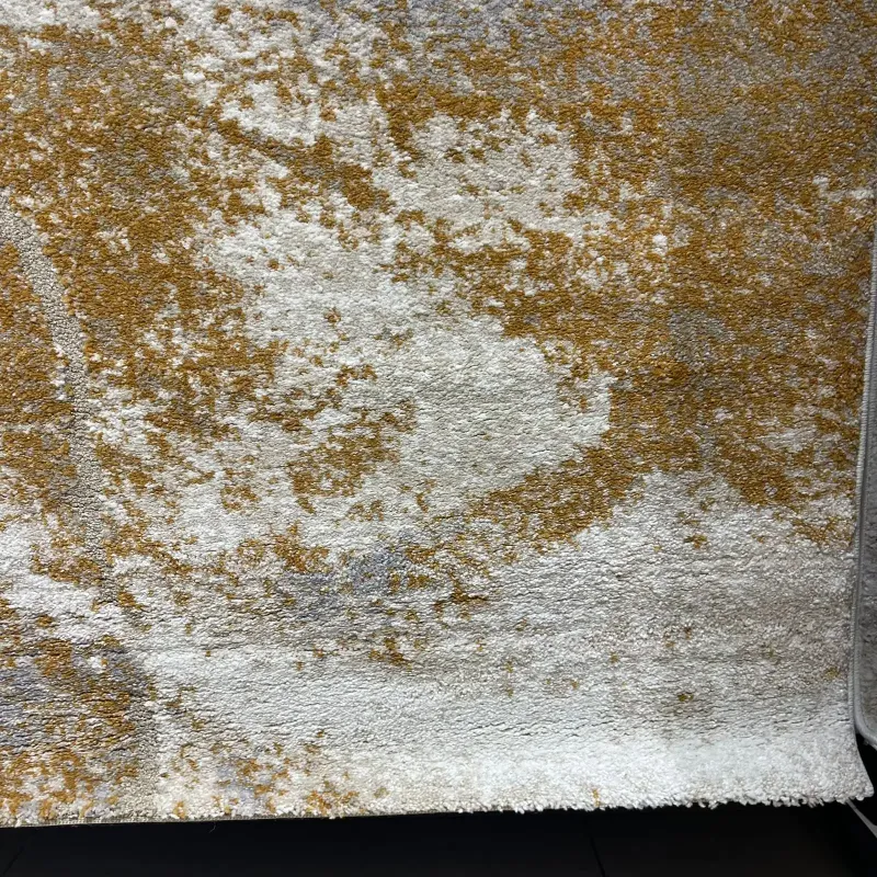 سجاد اوبرا تركي HD24A ابيض ذهبي مقاس 250*350 - سجاد مودرن