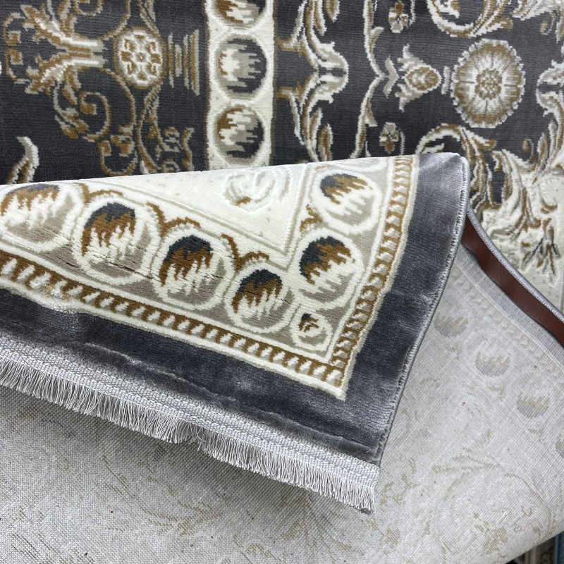 سجاد تركي تبريز كلاسيك سميك 43450F رصاصي مقاس 50*80
