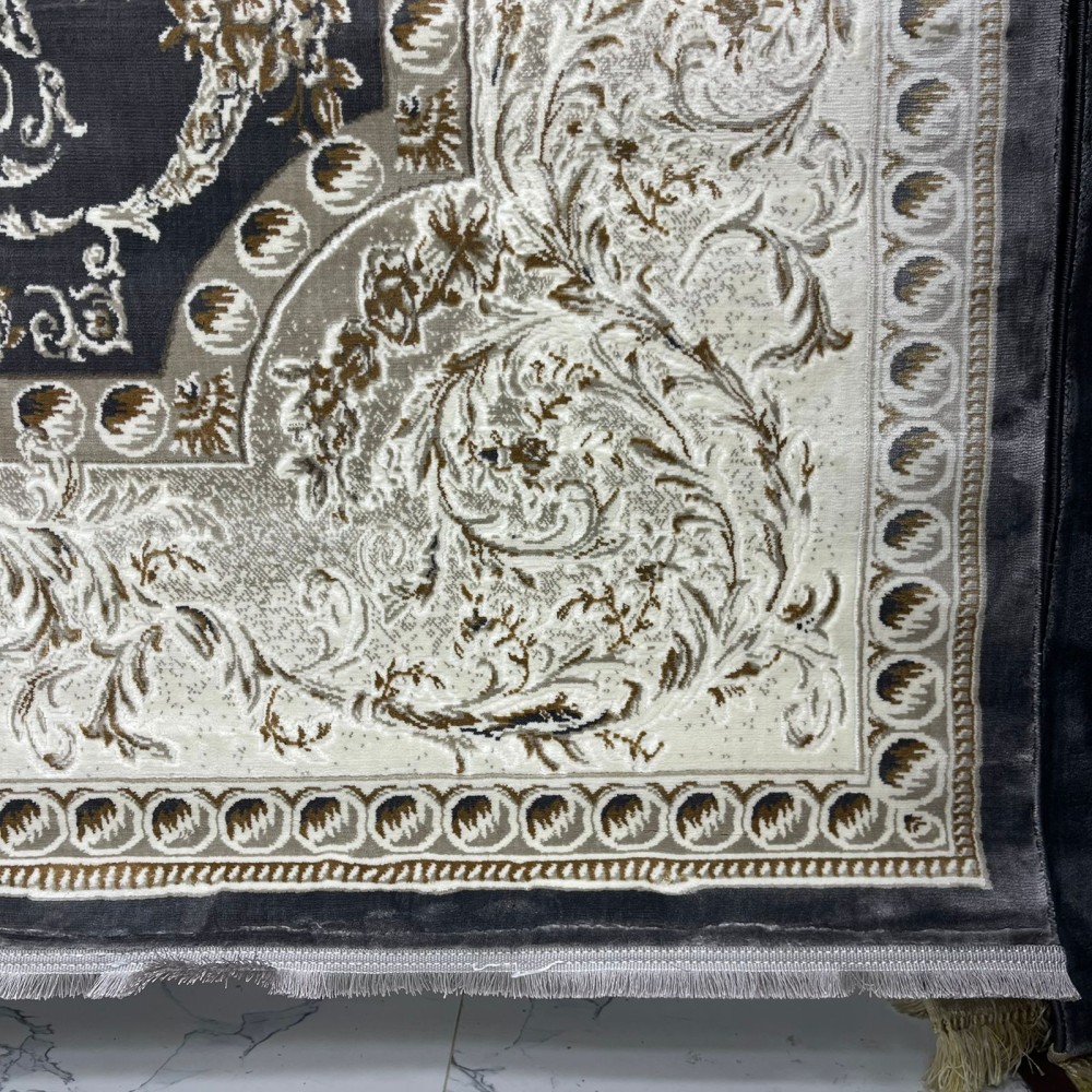 سجاد تركي تبريز كلاسيك سميك 43450F رصاصي مقاس 50*80