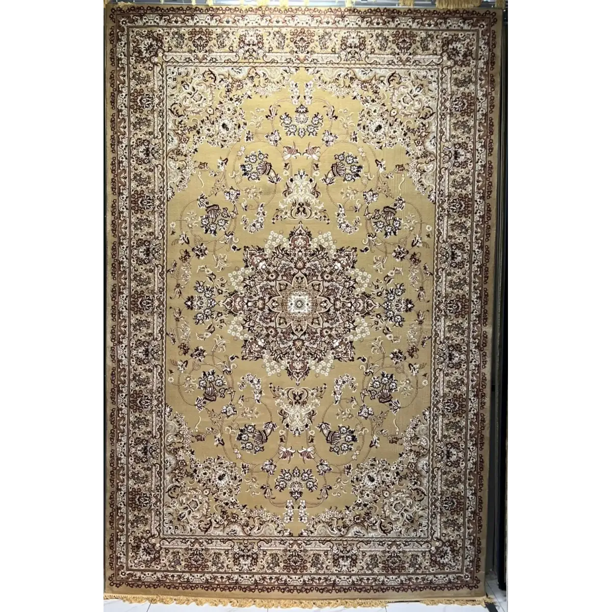 سجاد تركي مرسيليا 2799A كلاسيك مظغوط فاخر بيج مقاس 300*400