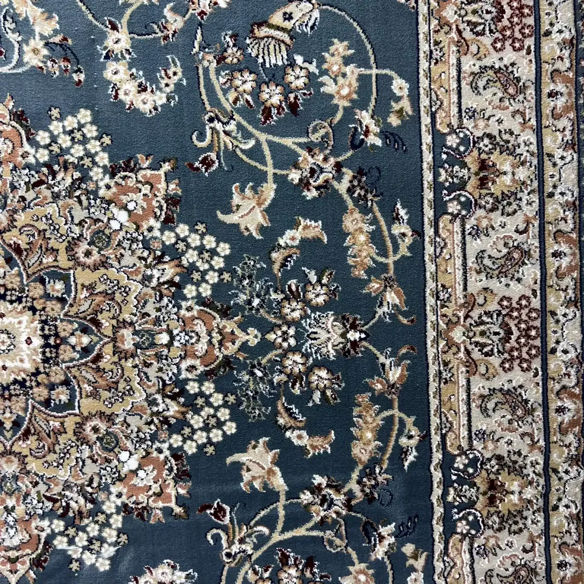 سجاد تركي مرسيليا 2799A كلاسيك مظغوط فاخر سماوي مقاس 400*600