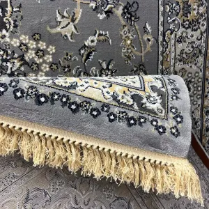 سجاد تركي مرسيليا 2799A كلاسيك مظغوط فاخر رصاصي فاتح مقاس 150*230 سجاد تركي مرسيليا 2799A كلاسيك مظغوط فاخر رصاصي فاتح مقاس 150*230